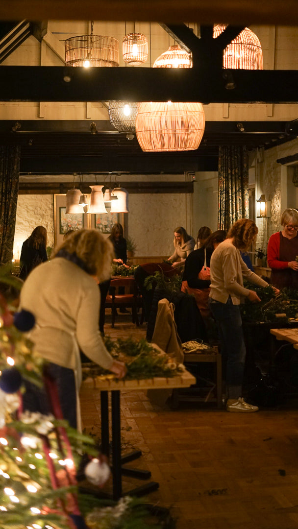 DECEMBER: Evening Wreath Making at Cart & Horses 03/12