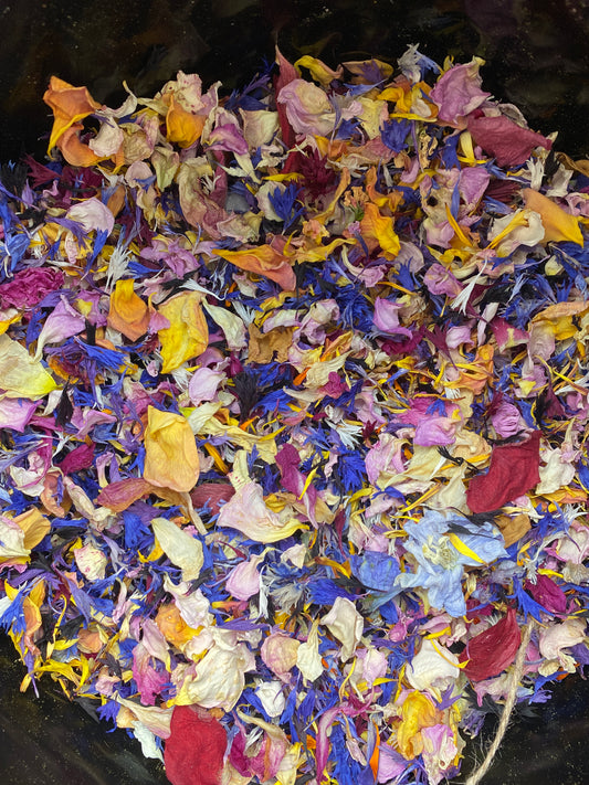 Confetti - naturally dried petals