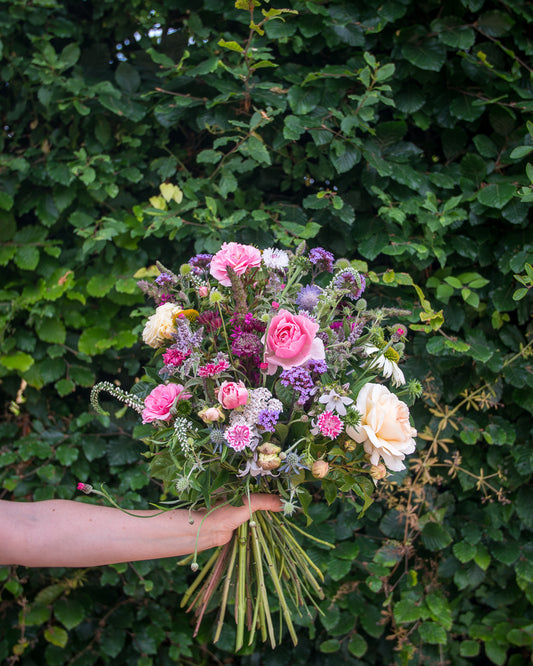 AUGUST: Hand-tie workshop 01/08