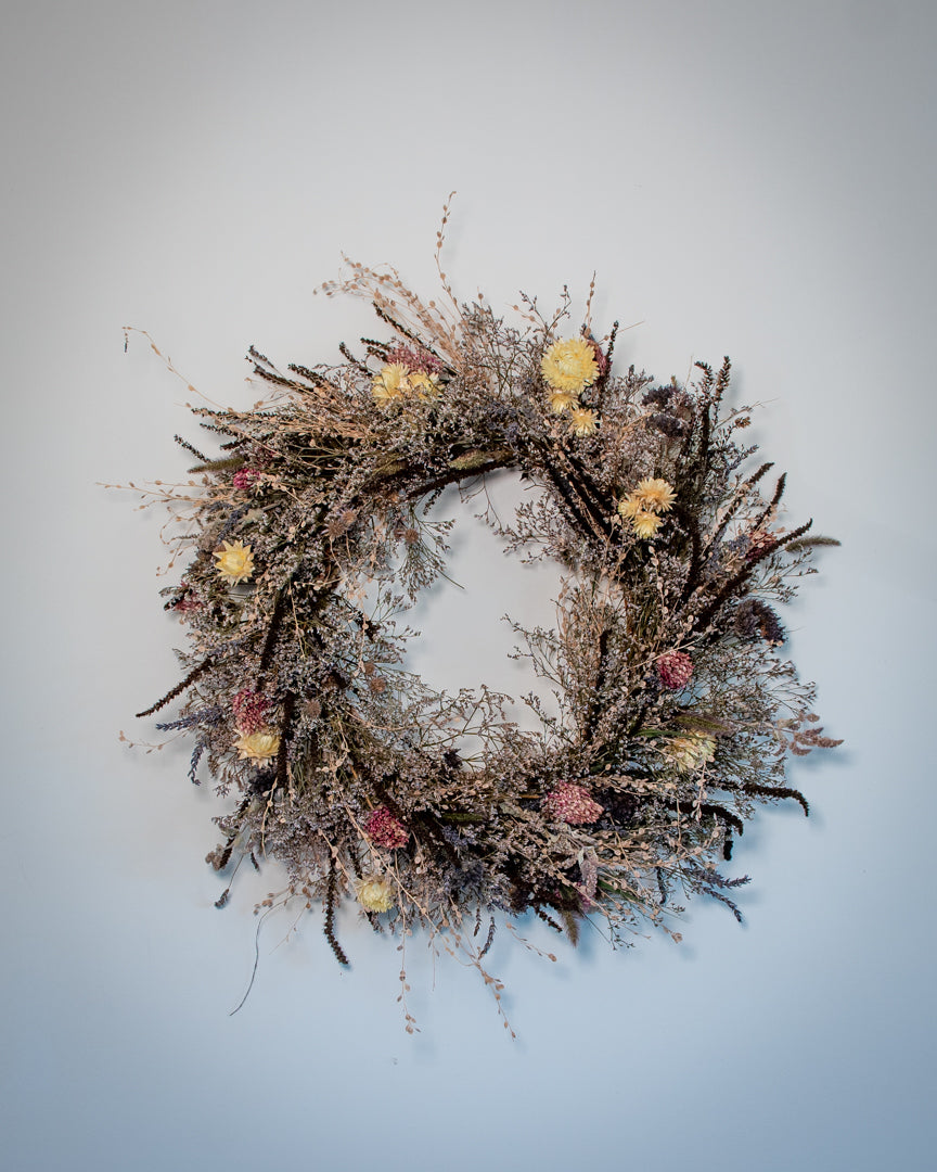 Everlasting Dried Flower Wreath - 10"